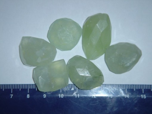 Vesuvianite bead