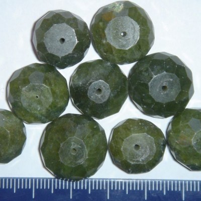 Vesuvianite rond